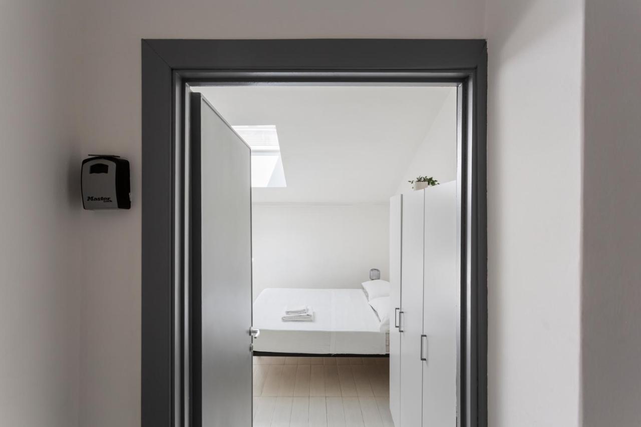 Studio Apt - Duomo 6 Apartman Milánó Kültér fotó